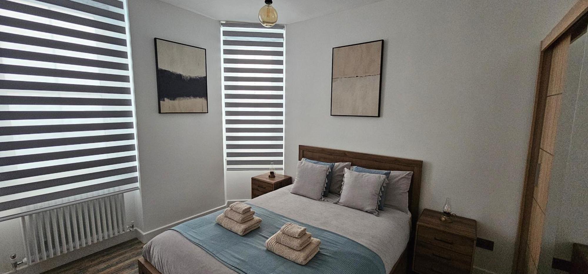 Tower Bridge Spacious King Bedroom With Extra Large Windows London Exterior foto